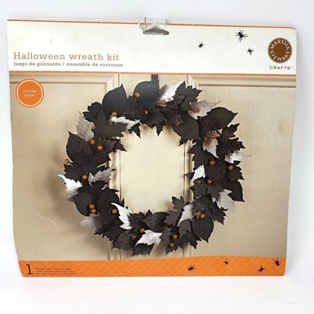 Martha Stewart Crafts Halloween Leaf 12" Wreath Kit Glitter Decor Black Silver